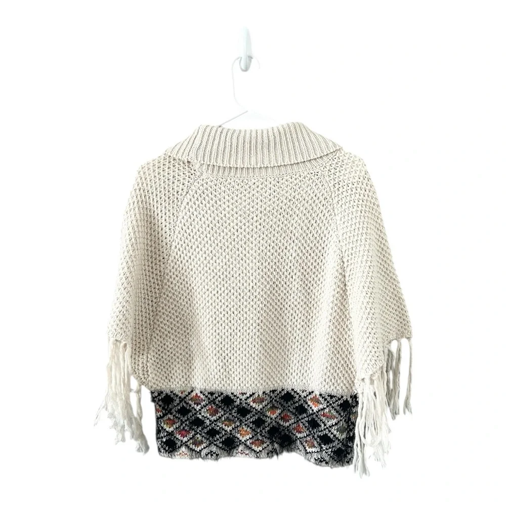 Chelsea‎ & Violet Wool Blend Fringe Boho Poncho Sweater Size Medium
